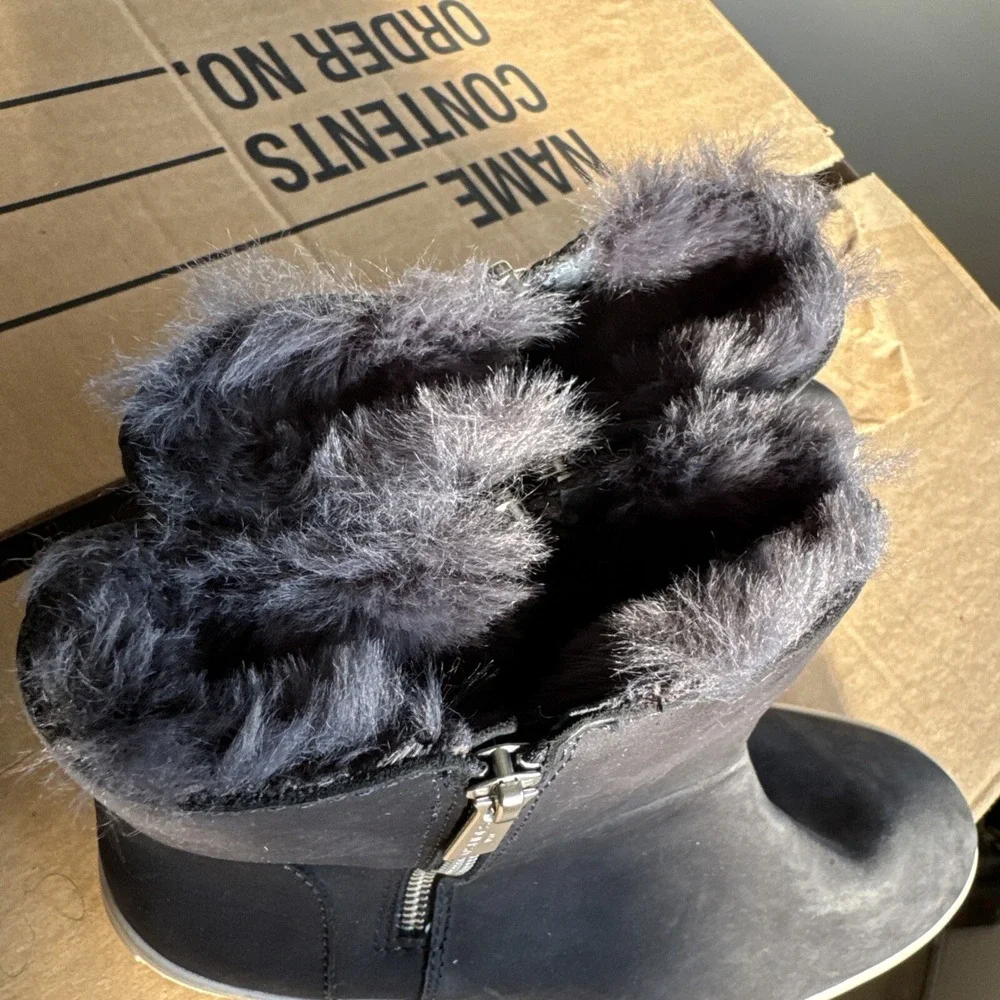J/Slides NY Blue‎ Suede Side Zip High Top Sneakers Women's 9 Faux Fur Lined